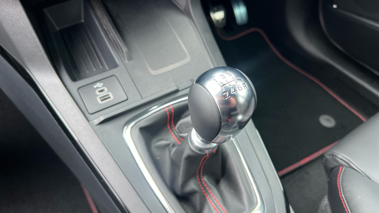 Ford Puma 1.0 EcoBoost Hybrid mHEV ST-Line X 5dr Petrol Hatchback